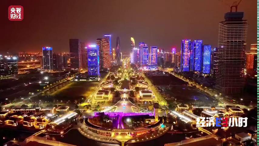 “吃夜宵”不如“上夜校”!一节课只要50元,“夜校经济”火出圈