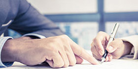 初级考试难度更大