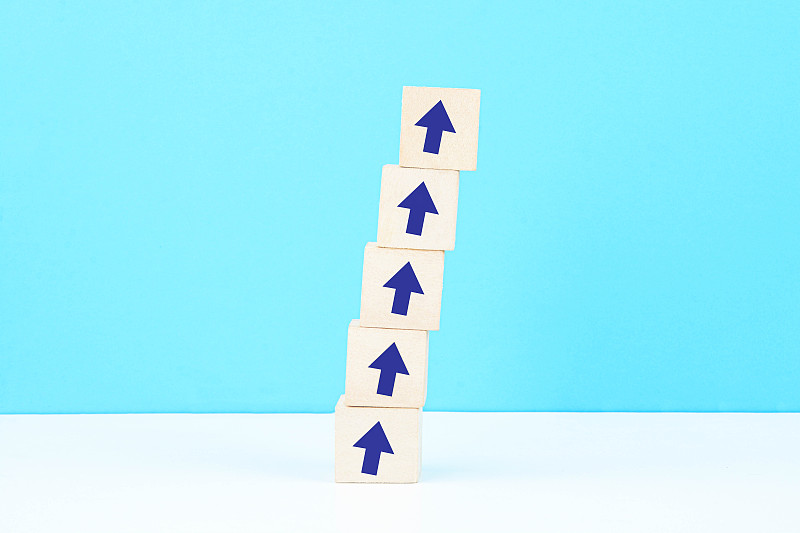 向上的箭头图片下载