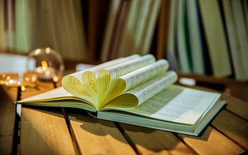 2022年英国留学生就业市场报告