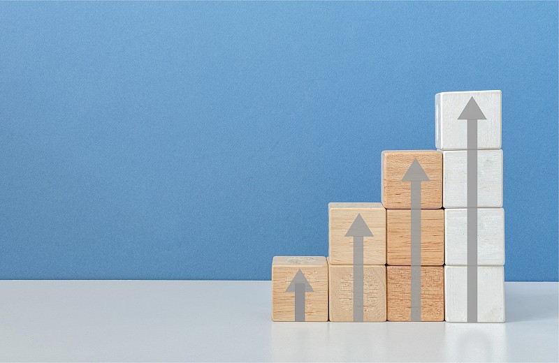 箭头向上移动木块与复制空间,成就,概念,评级,满意的概念图片下载